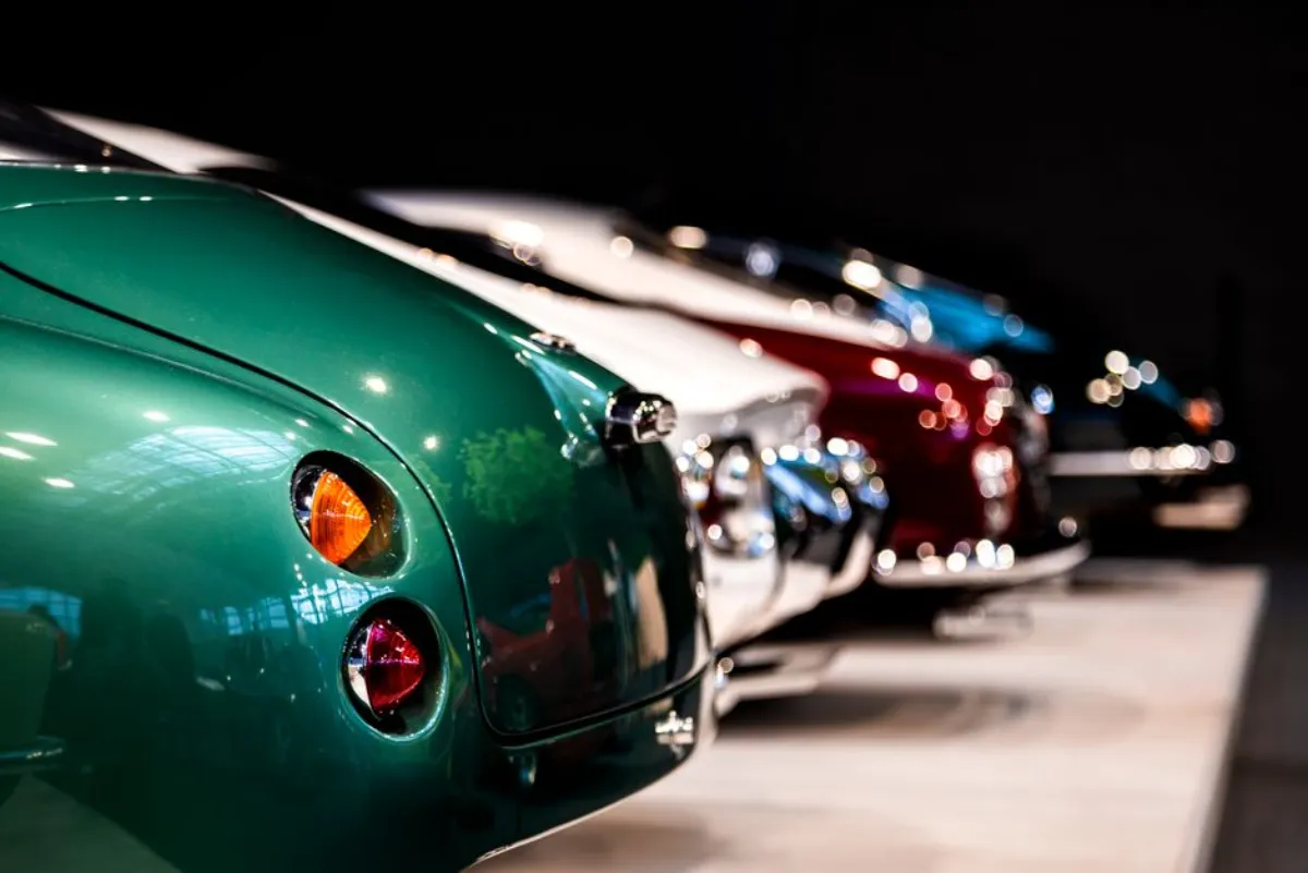 Serrurier automobile programmant un double de clé voiture à Créteil